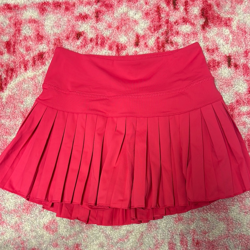 Pink GOLD HINGE skort! Size xs